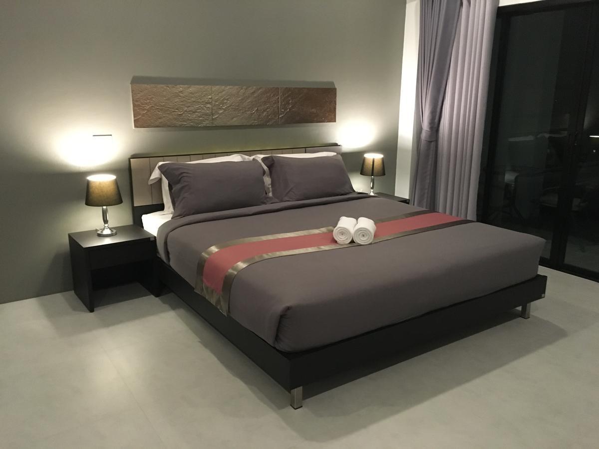 Tandeaw View Hotel Hua Hin Bagian luar foto