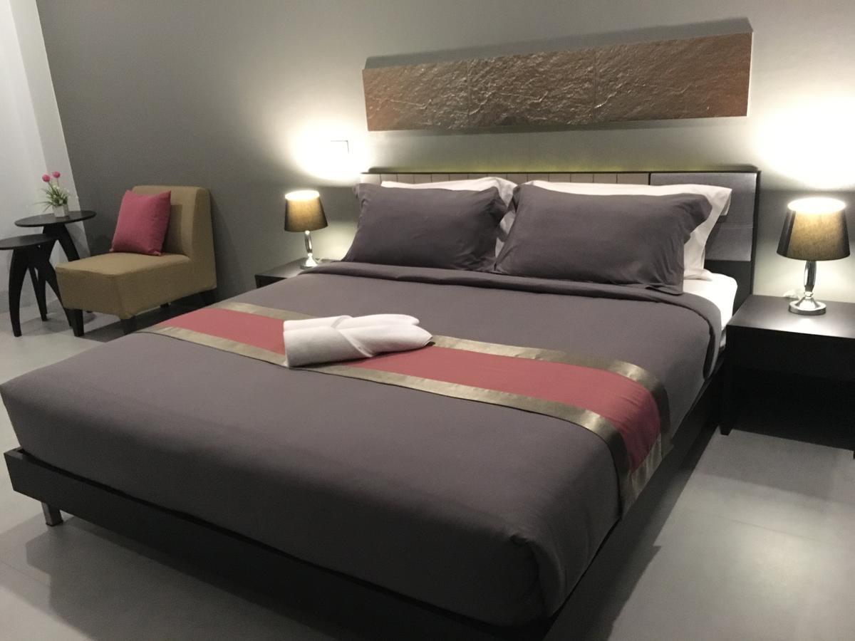 Tandeaw View Hotel Hua Hin Bagian luar foto