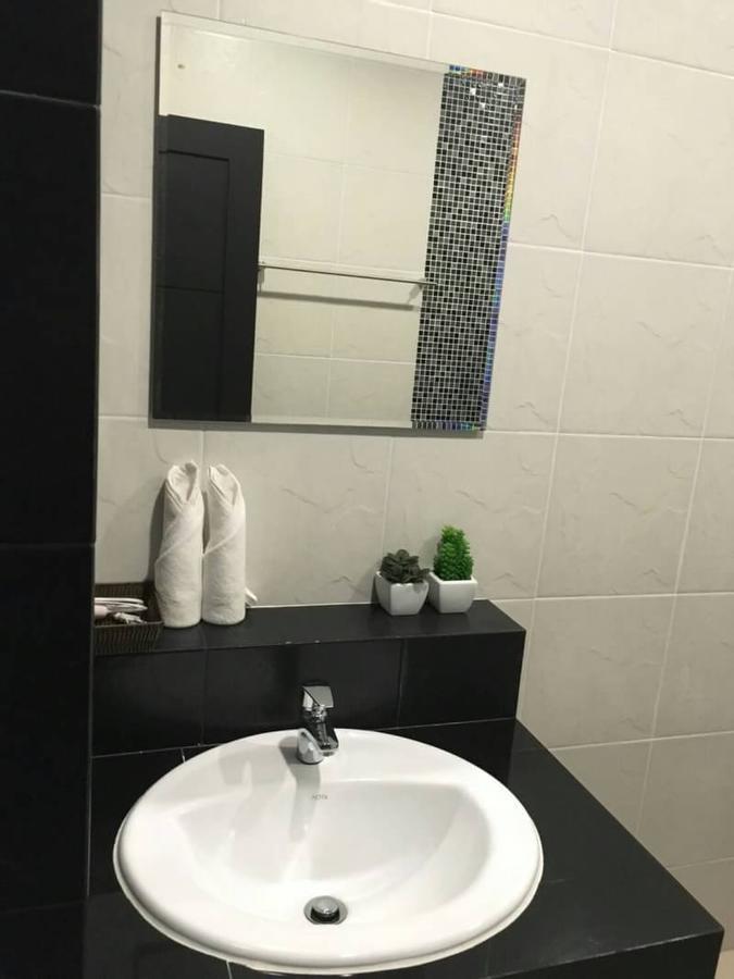 Tandeaw View Hotel Hua Hin Bagian luar foto