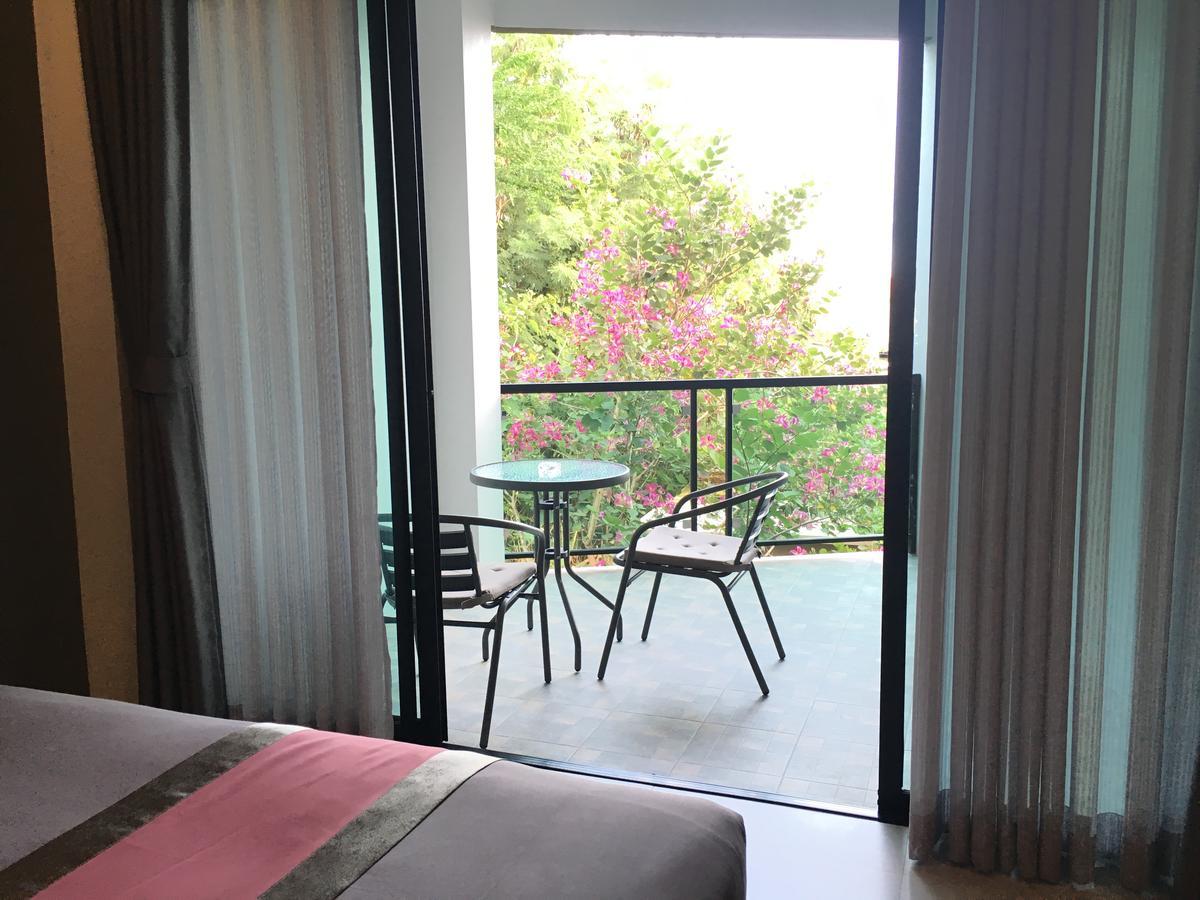 Tandeaw View Hotel Hua Hin Bagian luar foto