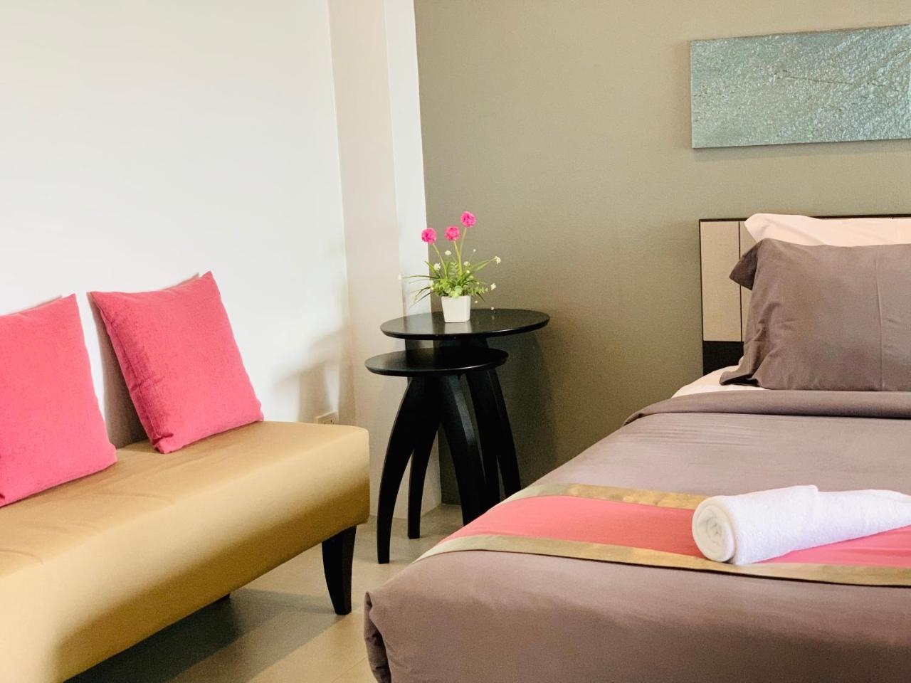 Tandeaw View Hotel Hua Hin Bagian luar foto