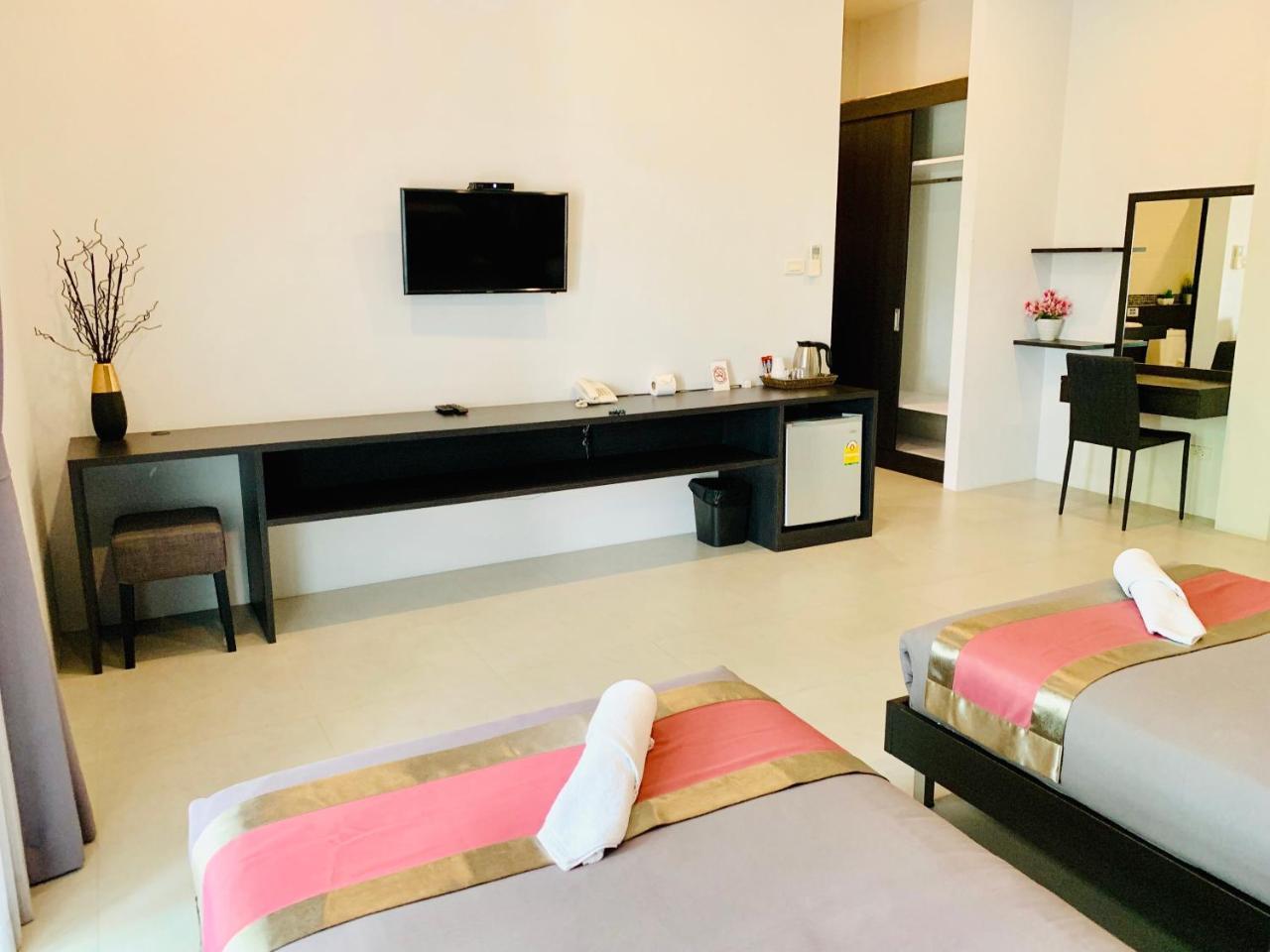 Tandeaw View Hotel Hua Hin Bagian luar foto